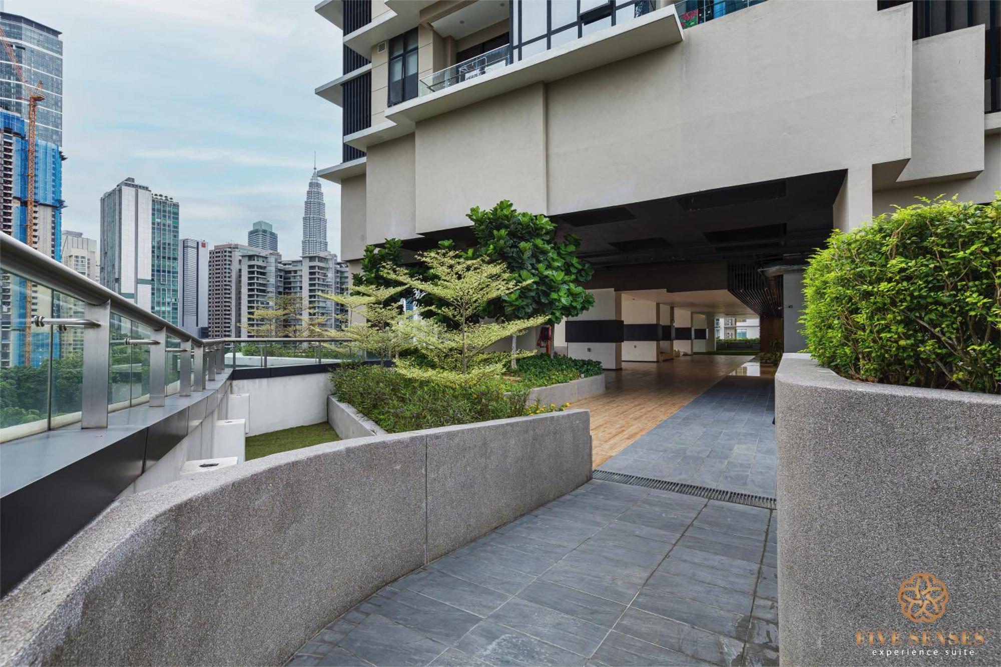 The Manor Residence Klcc By Five Senses Kuala Lumpur Kültér fotó